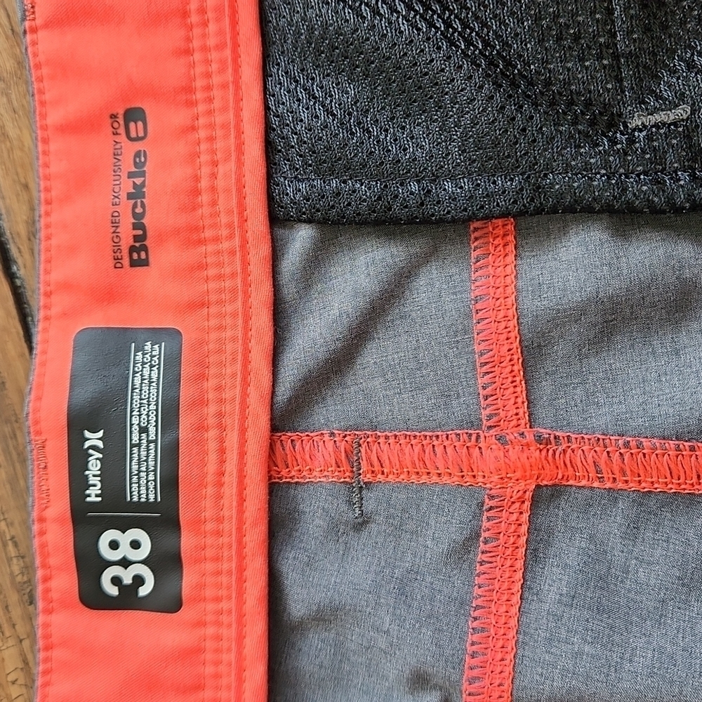Hurley‎ Phantom Hybrid Shorts size 38 - Picture 3 of 6